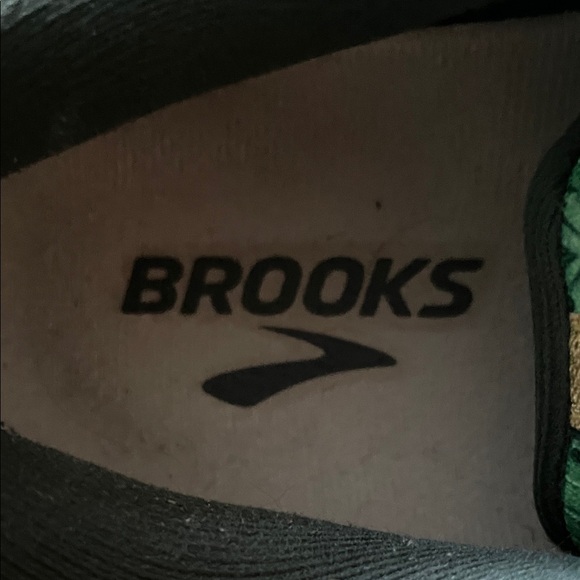 Men's Brooks Ghost 14 - St. Patrick's Day Limited Edition Size 10 Running - Picture 2 of 8